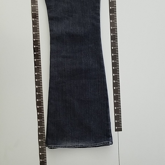 Denim - Picture 7 of 8